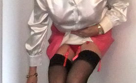 Office Slut Arriving