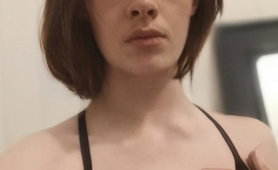 Smalldckgirl