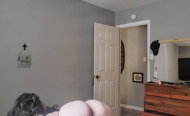 Hi