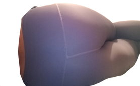 Clitty In Leggings