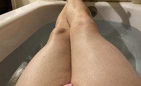 Sissy Bath Time
