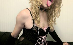 Kiss Me With Your Cock