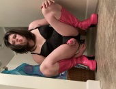 Sissypiggy11