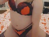 PrettyToedGurl