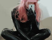 Latexjunkie
