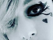 SweetMaskedGoth84