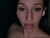 LarissaTheSlut