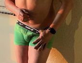 CuckSubNewbie