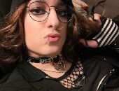 Luckyslut77