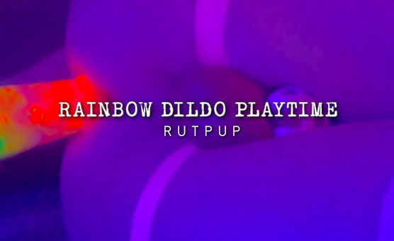 Rainbow Dildo Playtime