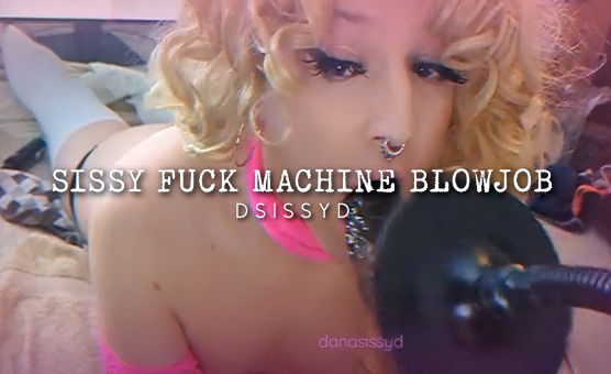 Sissy Fuck Machine Blowjob